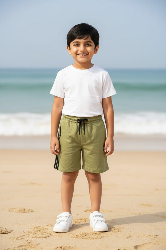 Tomato boys side stripe shorts in Pista