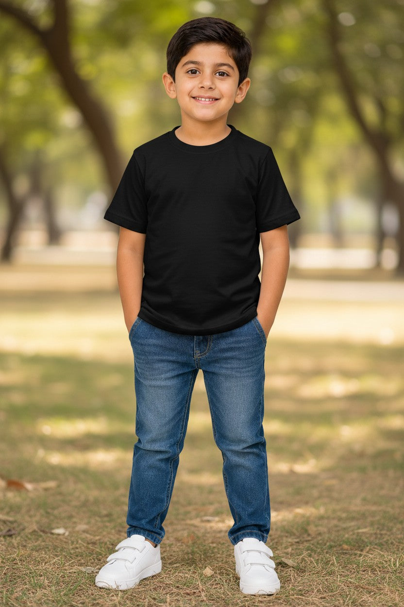 Tigie kids solid cotton half sleeve t-shirt in Black