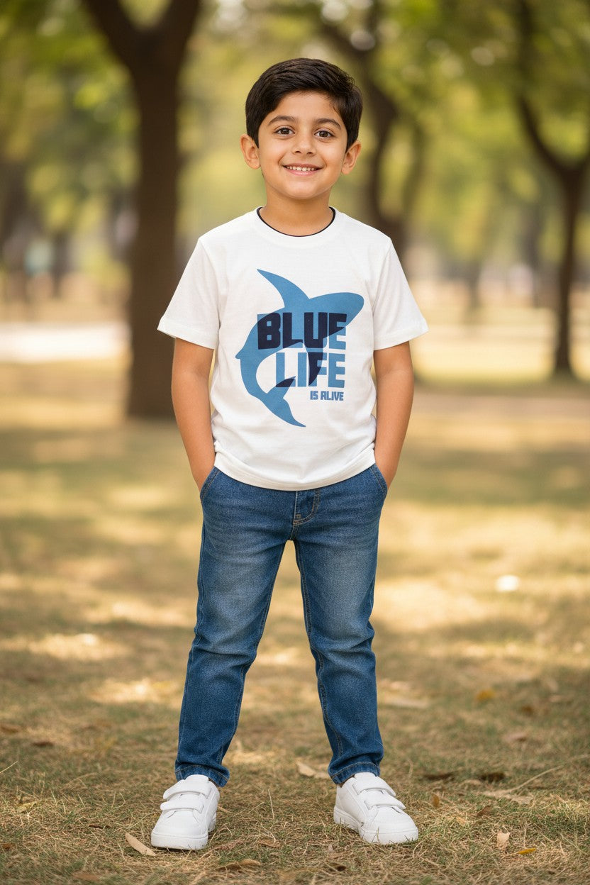 Doreme boys wildlife graphic T-shirt in off white with Blue Life shark print