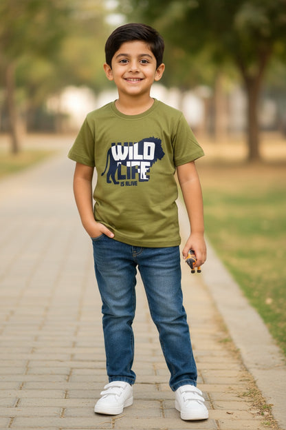 Doreme boys wildlife graphic T-shirt in olive with Wild Life elephant print