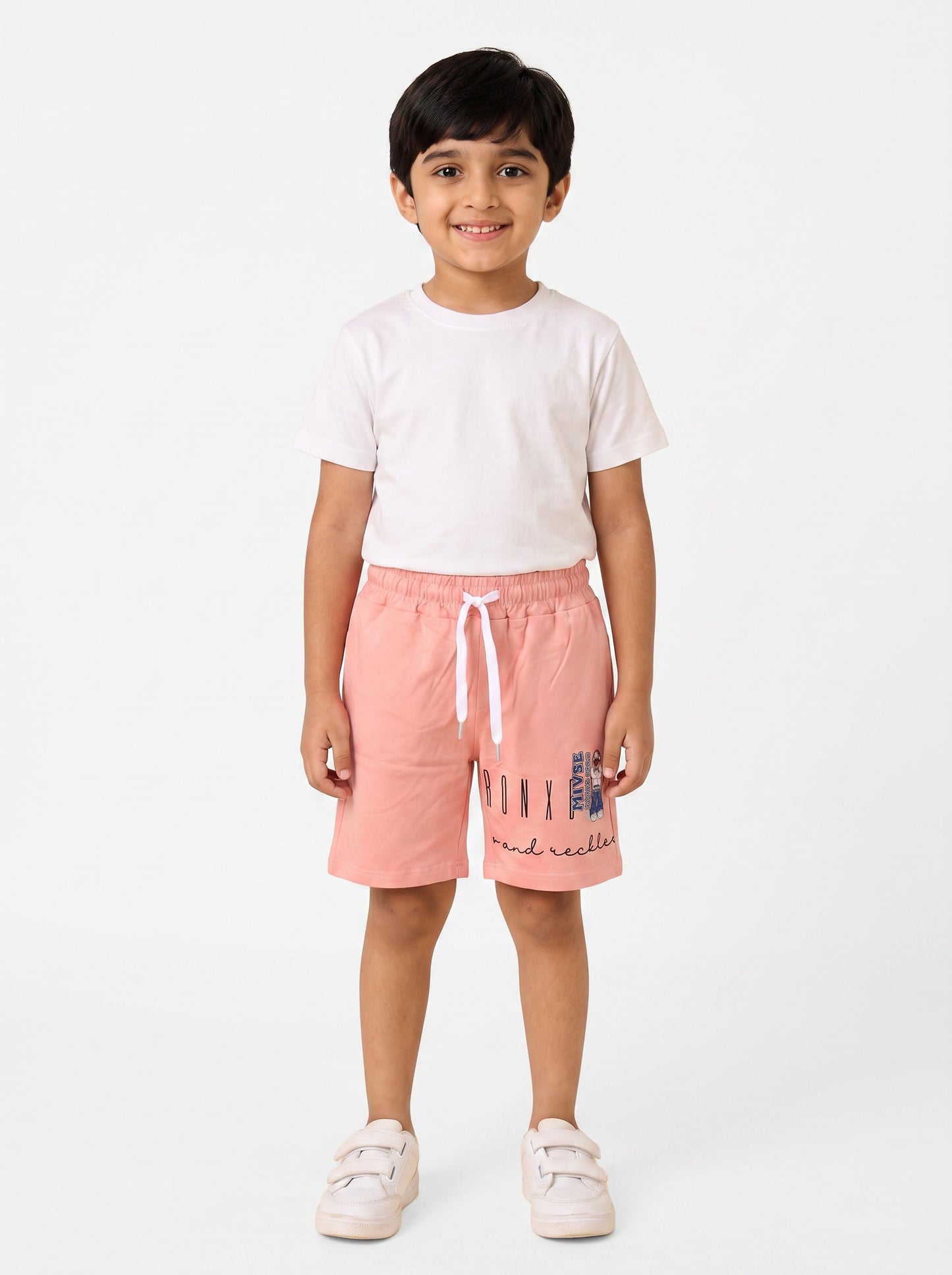 Tomato boys graphic print shorts in Peach