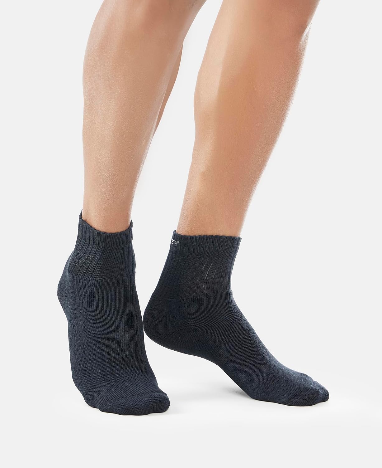 Close-up of the ribbed cuff on Jockey navy ankle length terry socks