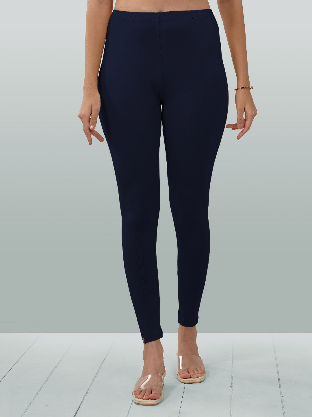 100-DEEP NAVY