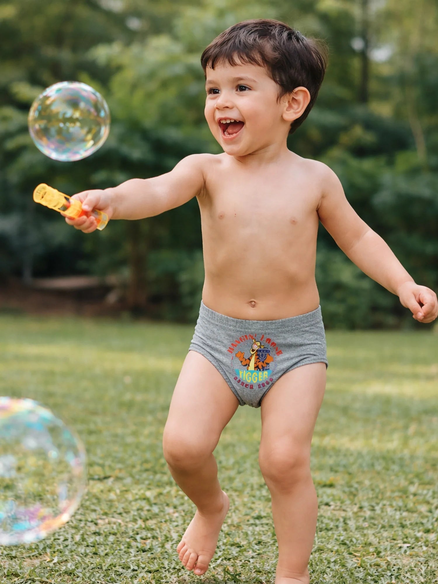 Bodycare boys brief cotton fabric detail